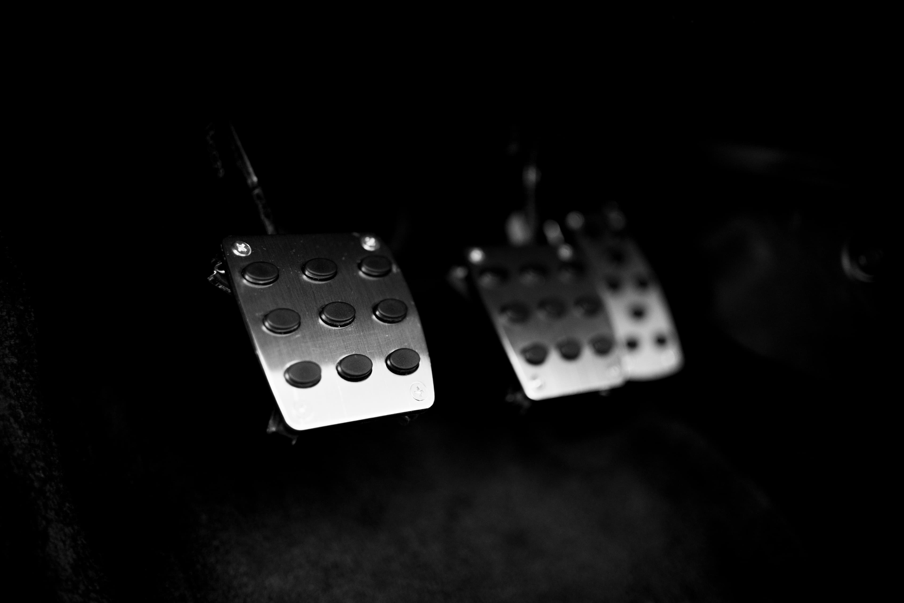 Fanatec Podium Pedals: High-End für Perfektionisten?